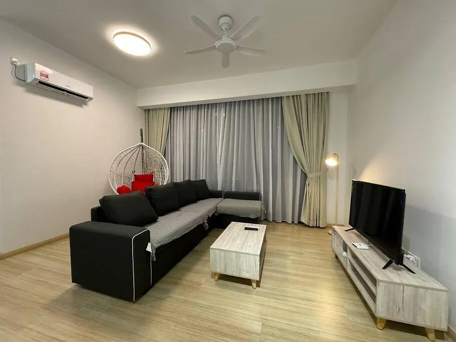 Apartment Mount Austin Cube 8 Teen - Double Queen Bed Johor Bahru Malaysia
